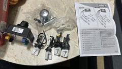 WEBER IGNITER KIT 4 PCS SEE PHOTOS, ONE IGNITER CERAMIC IS BROKE AT THE CORNER