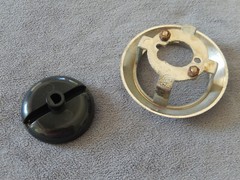 BBQ replacement part-SIDE BURNER CONTOL KNOB & COLLAR-UniFlame model GBC981W