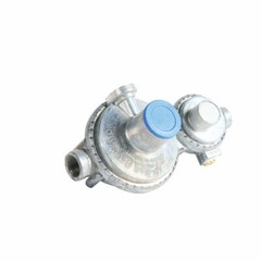 Camco 2 Stage Propane Regulator Horizontal #59323