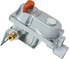 2-Stage Auto Changeover Propane Gas Rv Regulator Kit with 2PCS Gauges and 12-…
