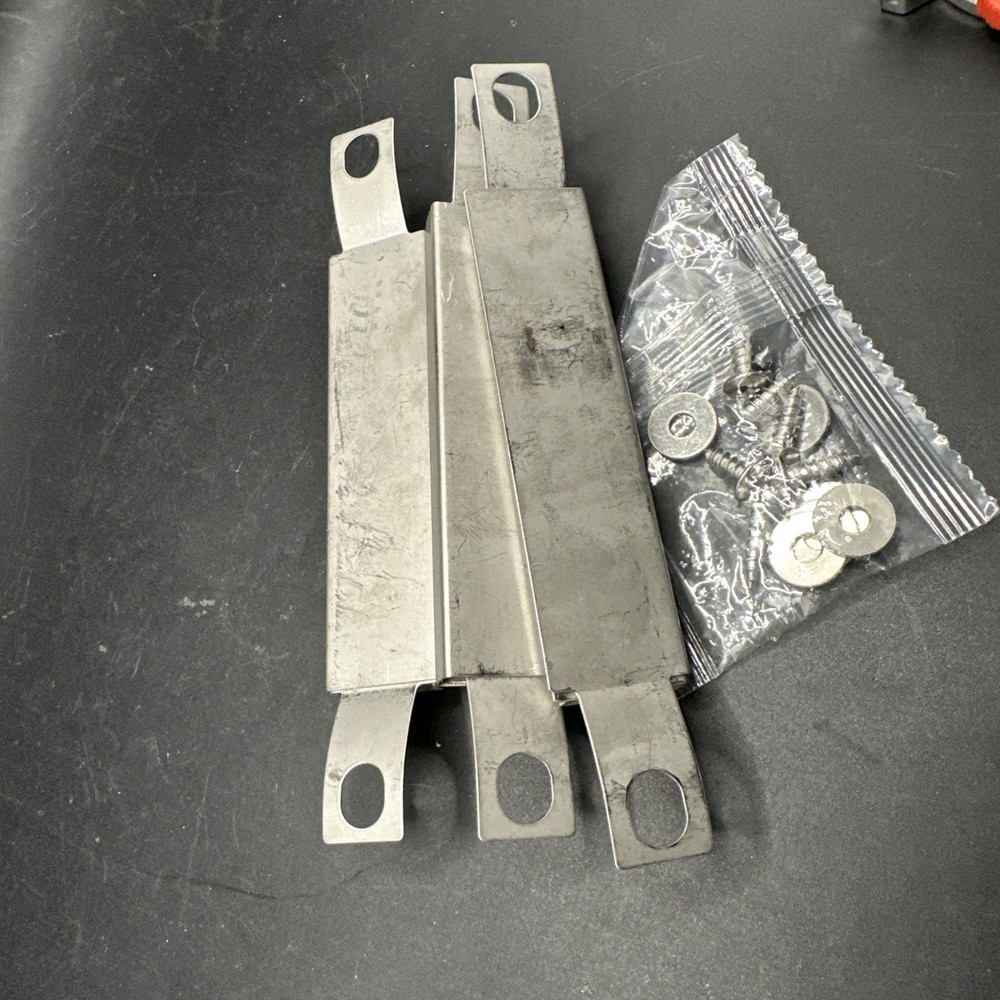 SCRATCHED Replacement Crossover Tubes for Charbroil Performance 4 Burner