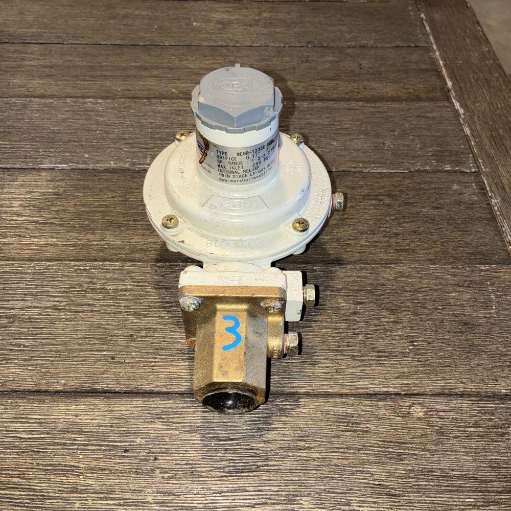 MEC MEGR-1232E-HBH Twin Stage Propane Regulator, FPOL X 1/2″ NPT