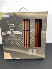Traeger BAC 366 For 22 Series Cast Iron/Porcelain Grill Grate