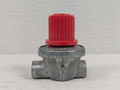 MEC – 0-30 PSI – Propane LP Gas Regulator – 1/4” FNPT