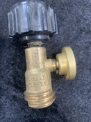 EZ Fill Propane Coupler to Refill Small Bottle + Tank Gauge Pressure Meter Brass
