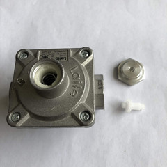 Natural Gas Grill Regulator 1/2 Inch NPT Max Inlet Pressure 1/2 PSI