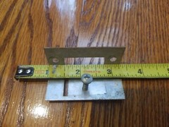 York / Coleman / Luxaire S1-07317403000 Ignitor Mounting Bracket OEM – Used ♧
