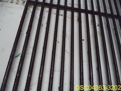 3 Grates: Top and two bottom grates for Pit Boss Model 700FB