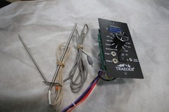 Digital Pro Controller Traeger Grills, auger motor/cooling motor, 2 Thermomer
