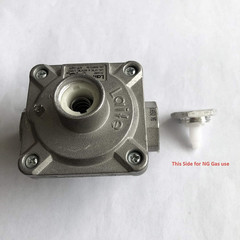 Natural Gas Grill Regulator 1/2 Inch NPT Max Inlet Pressure 1/2 PSI