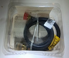 New in Box Char-Broil Grill 4-Foot Hose and Adapter 4184623