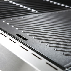 16.34″ X 9.45″ A005 Reversible Cast Iron Cooking Plate for Monument 14633, 25392