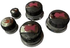 WEBER GAS GRILL KNOB SET FOUR (4) KNOBS and IGNITER BUTTON GENUINE OEM USED