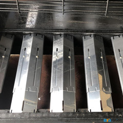 Adjustable Stainless Steel Grill Heat Plates – 4-Pack, 11.75″ to 21
