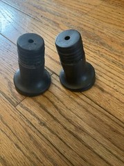 Charbroil Grill Part OEM Model 46374218 Angled Plastic Feet Lot Of 2 Preowned