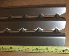 BBQ FLAME GUARD STAINLESS STEEL APPROX 16″ X 6″ 400MM X 150MM