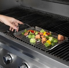 Easy-Clean 11″ x 7″ Stainless Steel Grill Tray with Handles for Outdoor Use