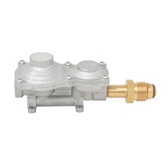 2-Stage Propane Gas RV Regulator with POL Valve Connection
