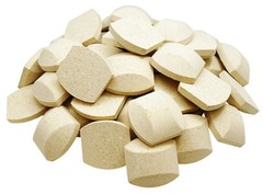 41650 – Lynx 50 Piece Ceramic Briquette Set for Gas Grill