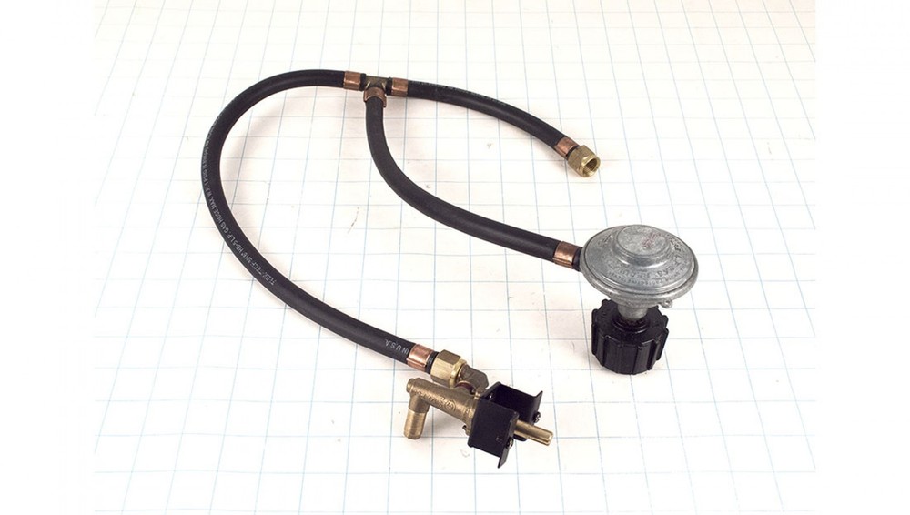 Grill Part # 9992-4111 – Hose/regulator Assembly .