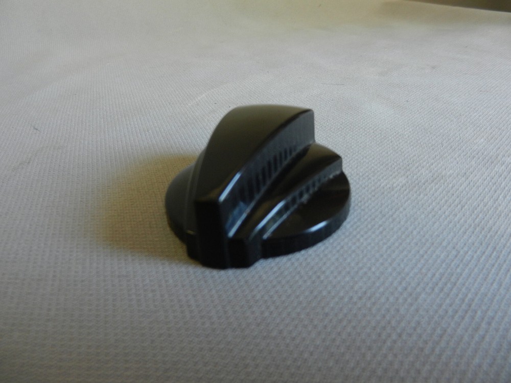 BBQ part – knob – CharBroil Surefire, black plastic