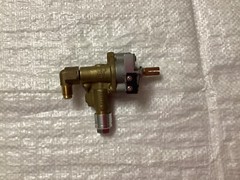 31772 GAS VALVE WITH MICRO SWITCH LYNX GRILL NEW OEM PART