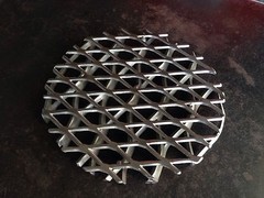Big Green Egg – “THE BEAST” Medium 8″ inch – Lower Fire Grate!
