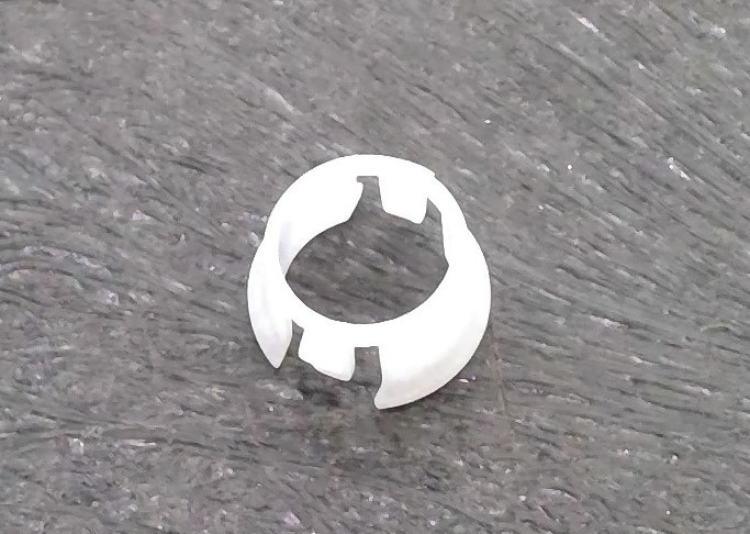 ELECTROLUX BUSHING,LOUVER SHAFT,LEFT 5304482905 NEW OEM 5304482905