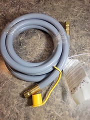 Yuanming Universal Outdoor Gas Hose 10ft 1/2″ Max With Quick Connects New