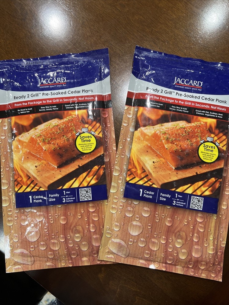 NIP TWO Jaccard 201403 Ready 2 Grill Pre Soaked Cedar Planks Family Size