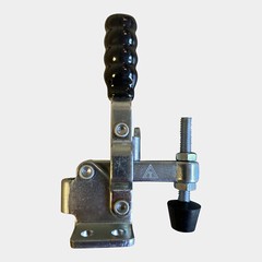 LavaLock BBQ Lid LL-12050-BLK Black Handle Vertical smoker Door Clamp 200 lb. La