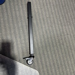 GMG Leg With Wheel P1080. Gmshelf05