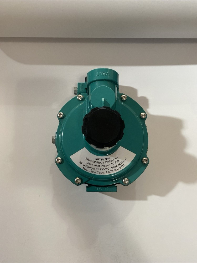 Watflow LP-Gas Equipment with Two Stage Propane Regulator, 3/4″ x 3/4″ NPT