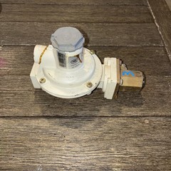 MEC MEGR-1232E-HBH Twin Stage Propane Regulator, FPOL X 1/2″ NPT