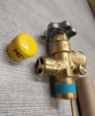 NEW MEC MES-PVE3250CLG-11.6 100 lb. POL Service Valve/11.6 in. Dip Tube, 375 psi
