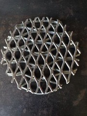 Big Green Egg – “THE BEAST” Medium 8″ inch – Lower Fire Grate!