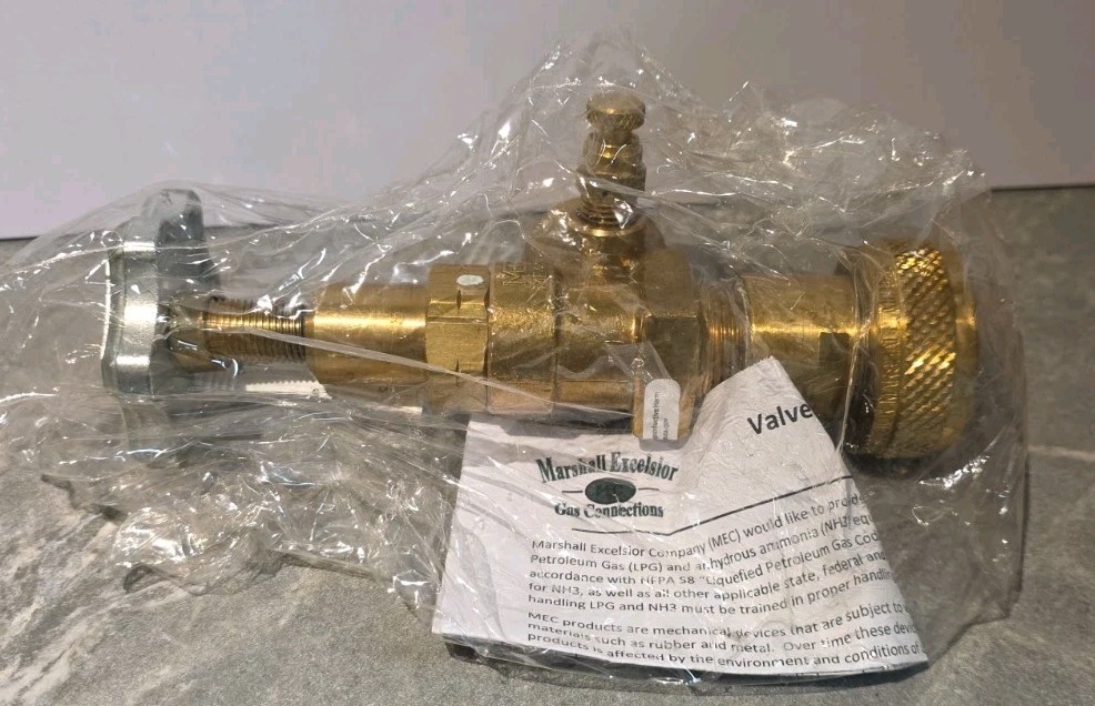 ME450 MEC Marshall Excelsior Co. Liquid Unloading Adapter Valve
