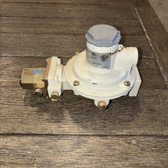 MEC MEGR-1232E-HBH Twin Stage Propane Regulator, FPOL X 1/2″ NPT