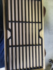 Lot Of 2 Grill Grates Replacement Porcelain-Enameled Cast Iron 8 1/4″ X 16 7/8″