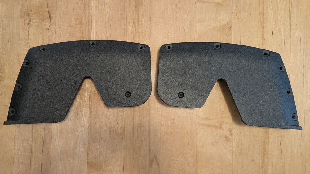 Broil King 440 Grill Lid end cap covers 56144-231 and 56144-211