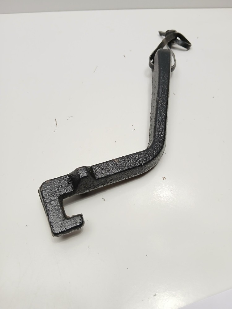 King-griller OEM Grate Lifter For Gambler Portable Charcoal Grill.